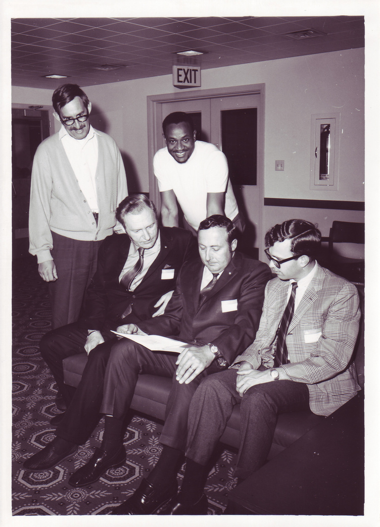 5 people at an AFGE event in 1970